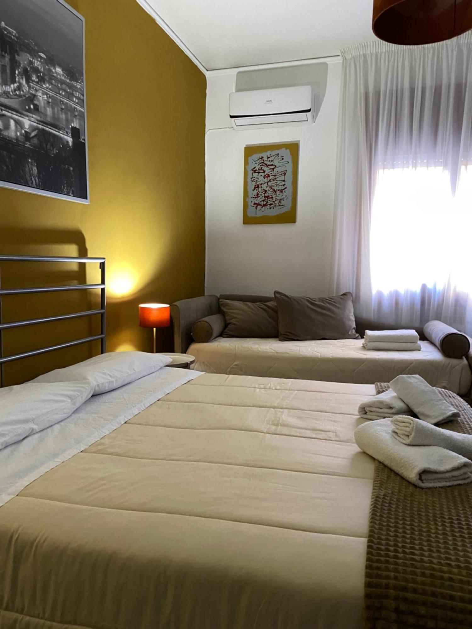 Large Double or Twin Room,1538730280:JPEG